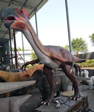Gigantoraptor