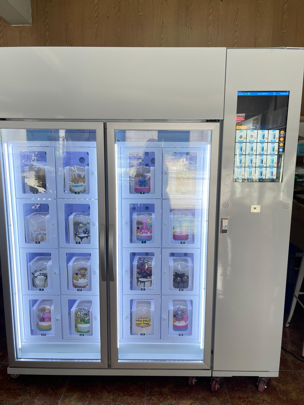 Automat inteligent de vending torturi - 16 dulapuri